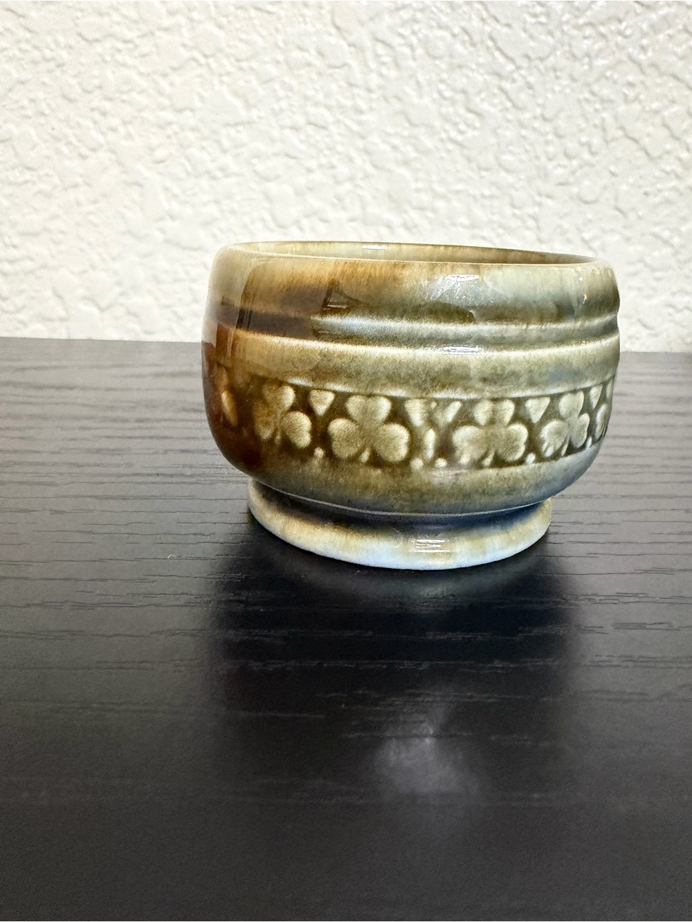 Vintage Wade Irish Porcelain Footed Small Planter / Sugar Bowl, Shamrock Pattern